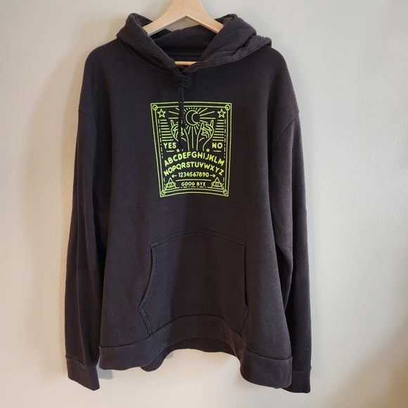 Modcloth Signs of The Mystical Graphic Hoodie XXL - Picture 5 of 8